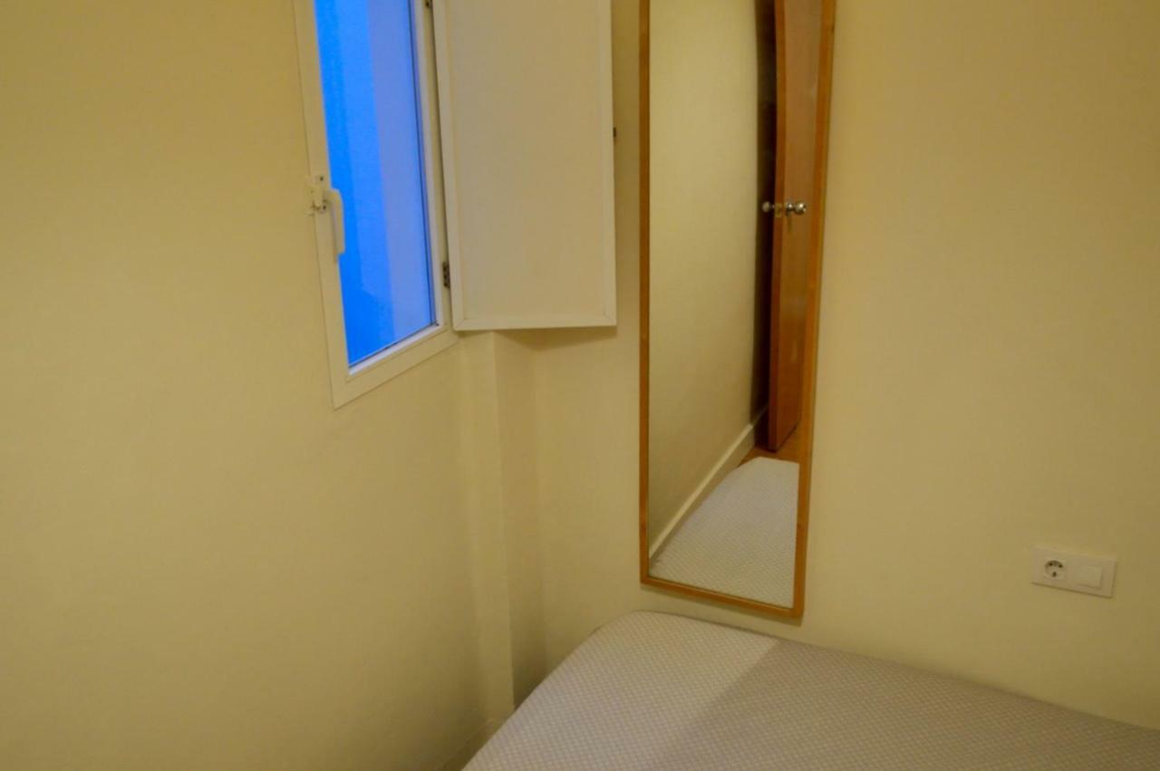 Apartamento Peris Mencheta Sevilla Exterior foto
