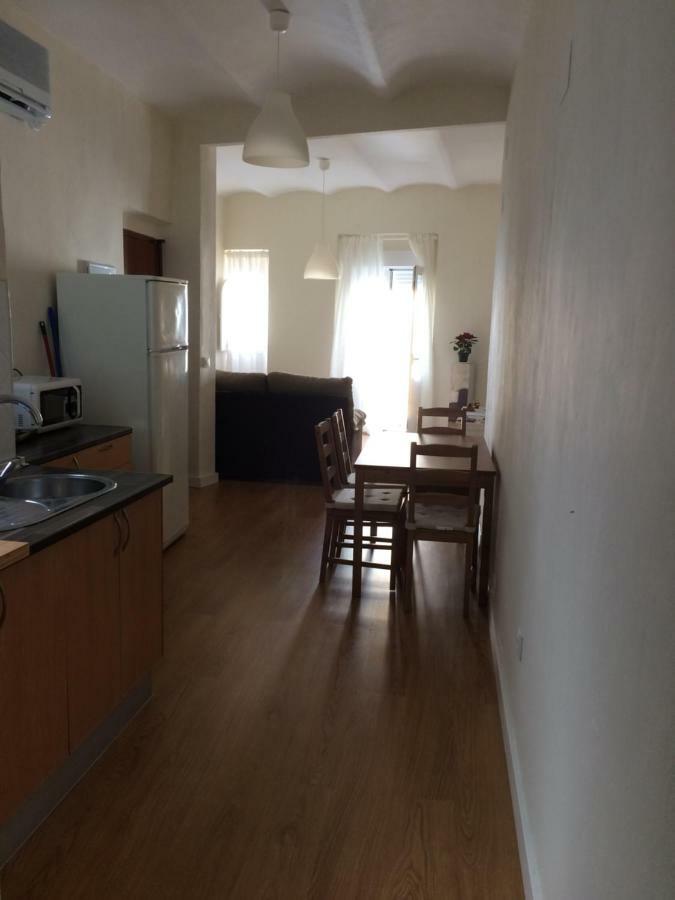 Apartamento Peris Mencheta Sevilla Exterior foto
