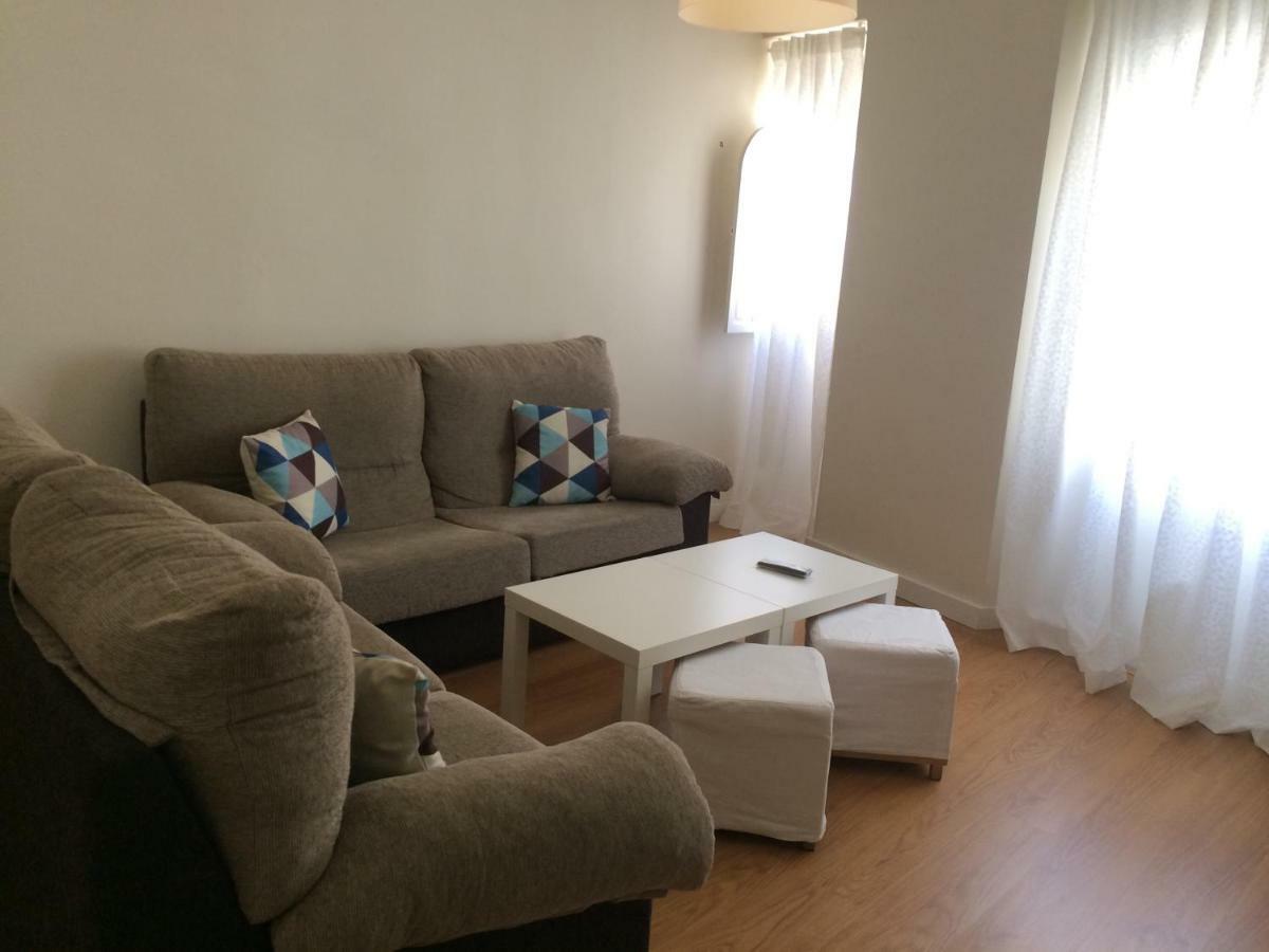 Apartamento Peris Mencheta Sevilla Exterior foto
